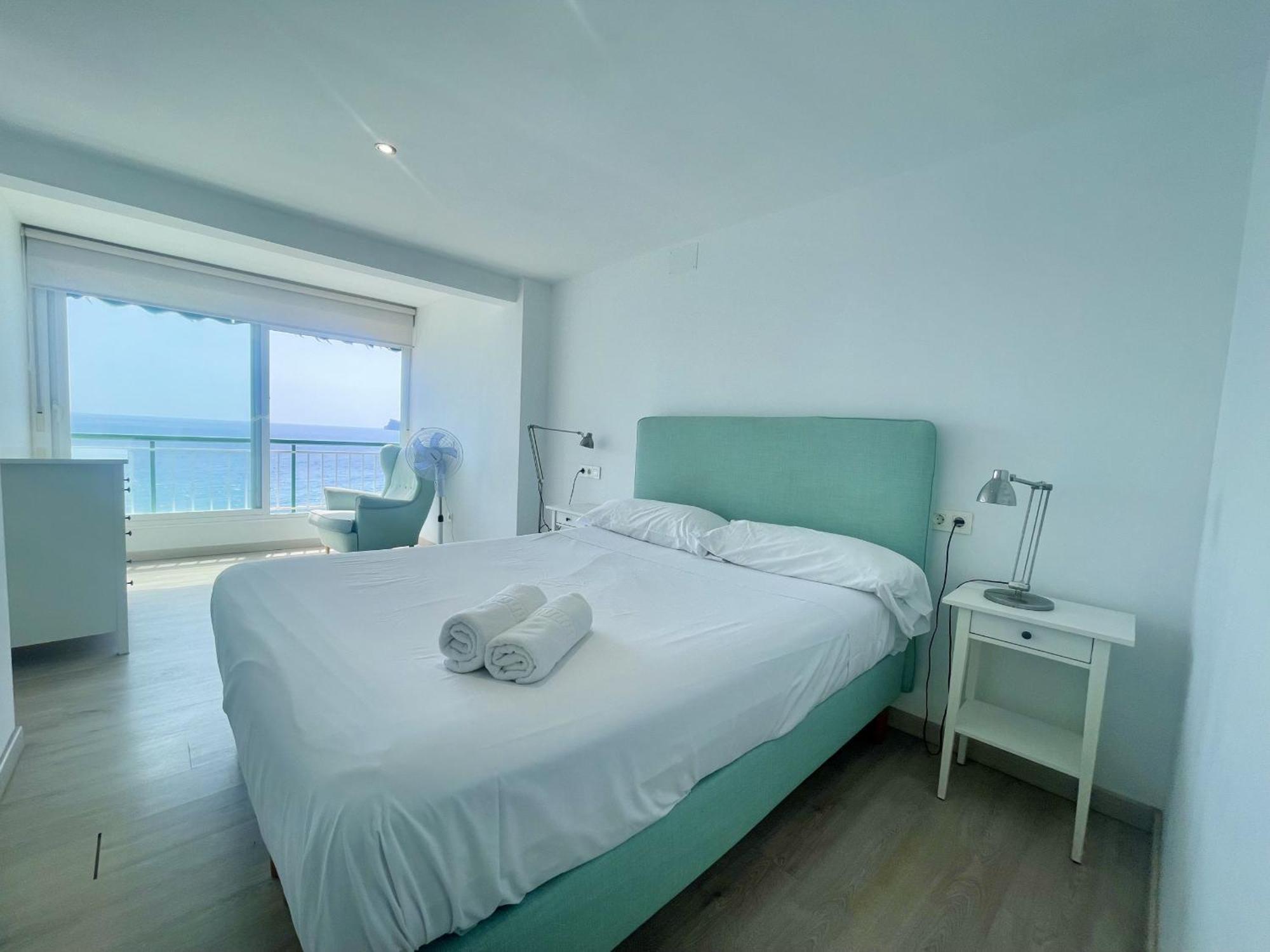 Principado Levante Blueline Benidorm Bagian luar foto
